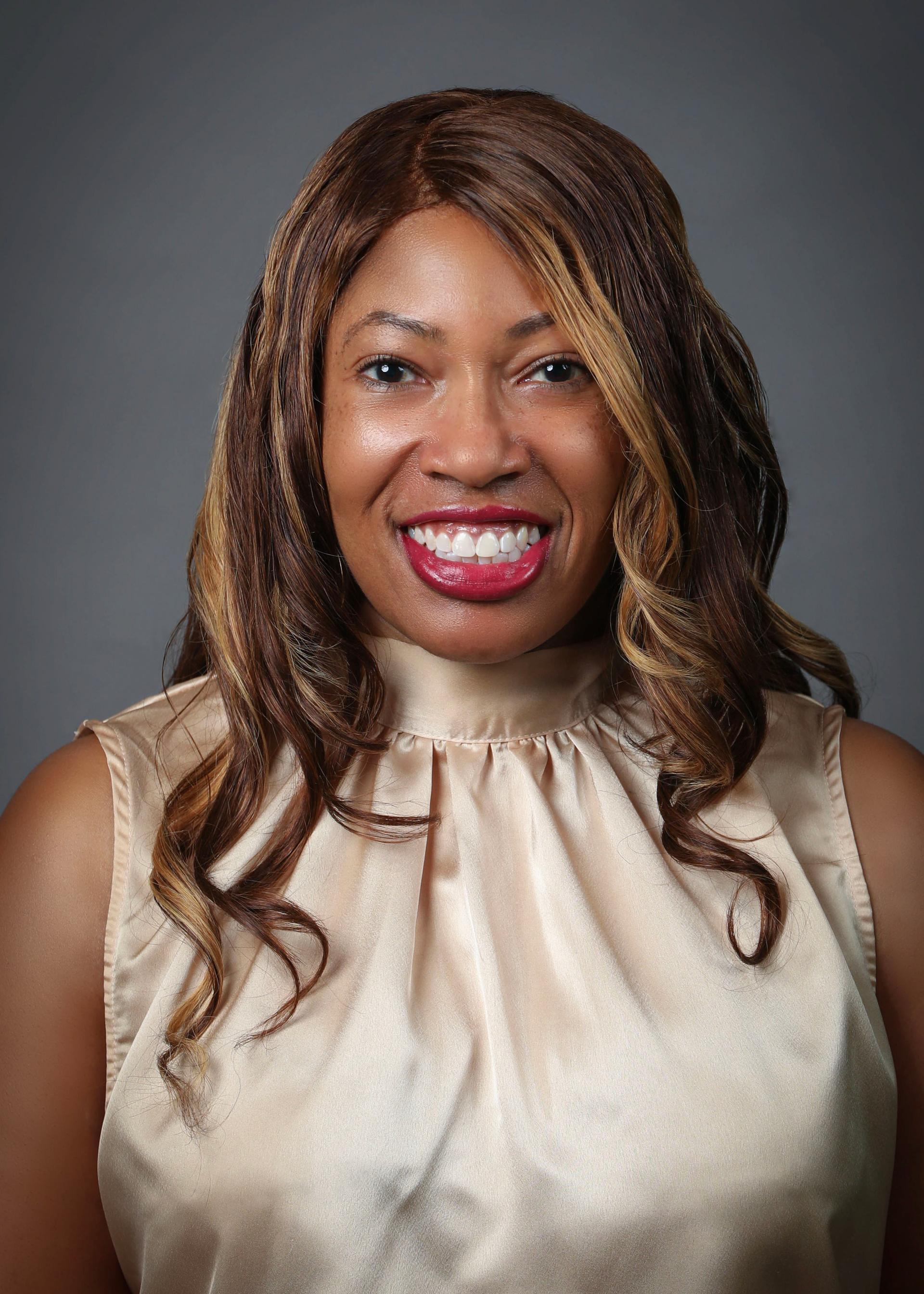 Headshot of Councilmember Shayla Lynch